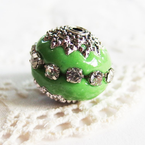 Perle ethnique indonésienne kashmiri vert argent strass
