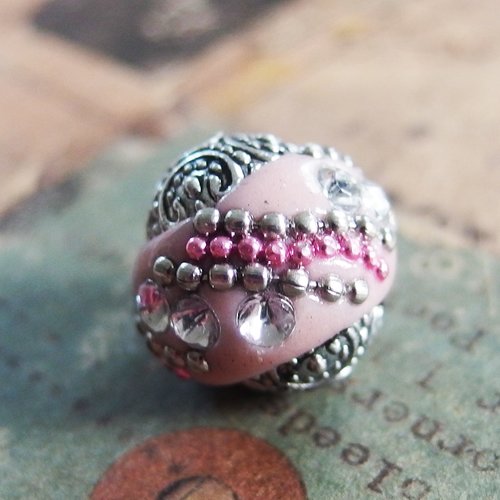 Perle ethnique indonésienne kashmiri rose argent strass