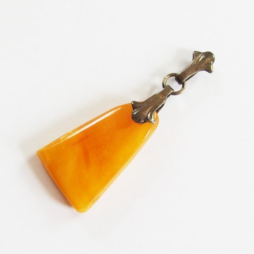 Pendentif géométrique ambre pierre organique métal bronze