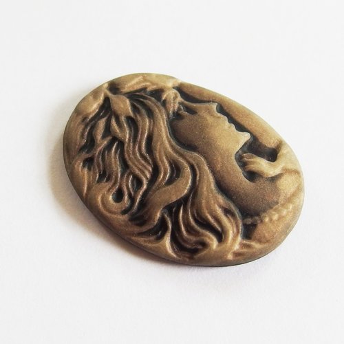 Camée portrait de femme baroque 2,5cm