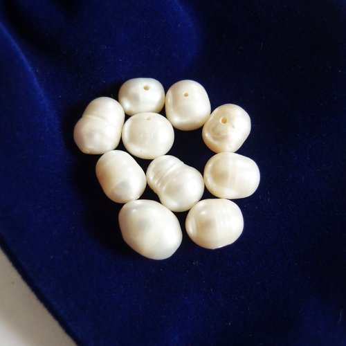 Perles d'eau douce cerclées blanc forme olive 0,8cm x10