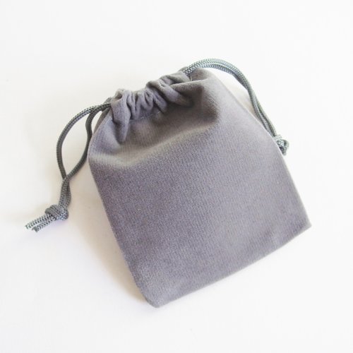 Pochette pochon sac bijoux velours gris