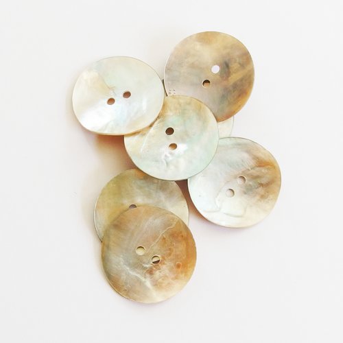 Boutons nacre véritable blanc ivoire 25mm