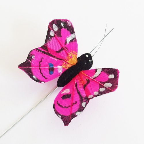 Papillon monté sur tige pour décoration - rose fuschia