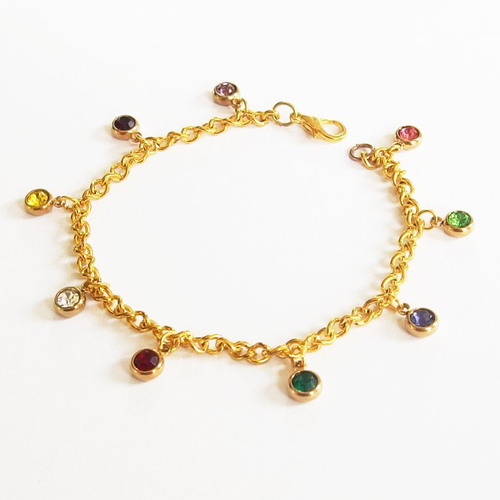 Bracelet gourmette chaine anneaux breloques strass