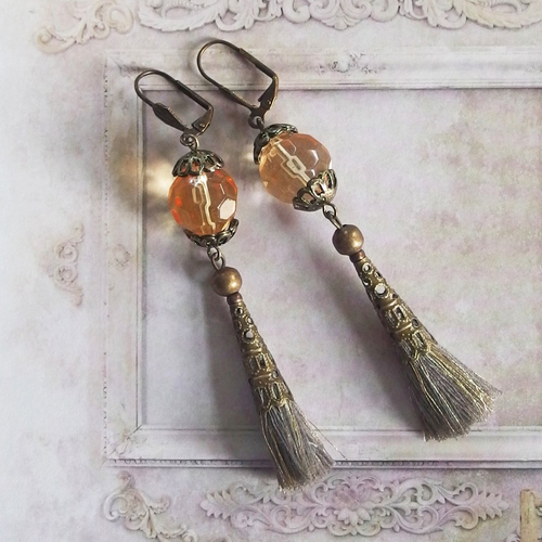 Boucles d'oreilles vintage pompon soie