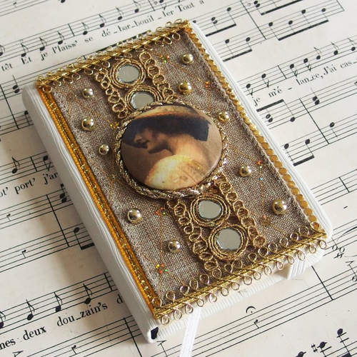 Petit carnet vintage "lumières de femme"