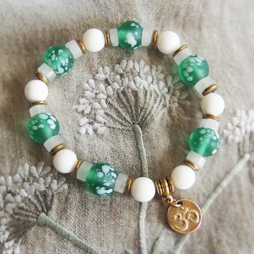 Bracelet yoga zen symbole om