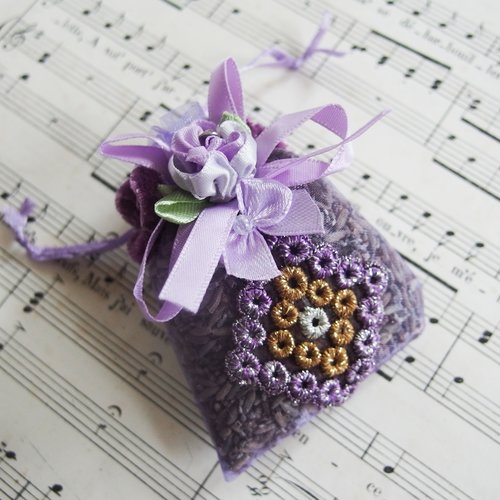 Sachet de lavande bio du jardin "esprit violet"