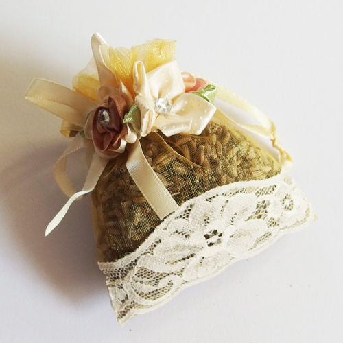 Sachet de lavande bio du jardin "dentelle de parfum"