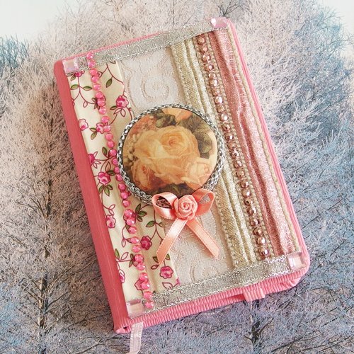 Petit carnet shabby chic "rose d'hiver"