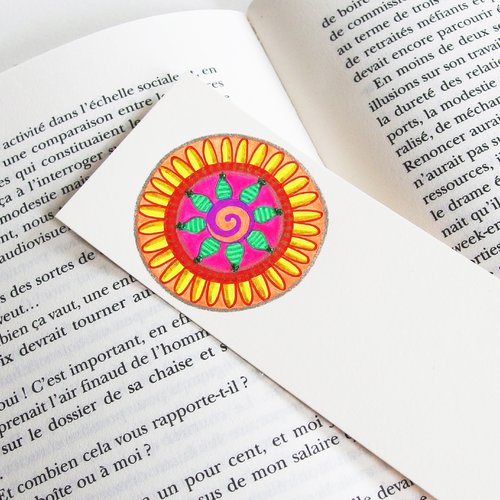 Marque-page création originale "mandala siprale intime"
