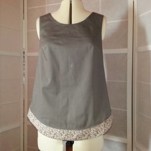 Tunique forme trapèze sans manches en voile de coton et tissus liberty gris 