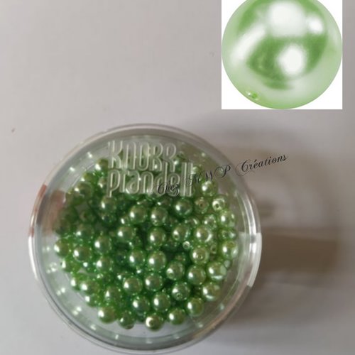 Perles rondes nacrées en verre ciré 4mm, boite de 100 - vert tilleul