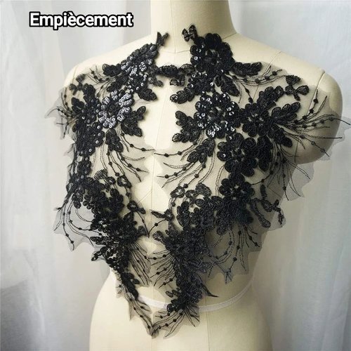 Empiècement dentelle brodé