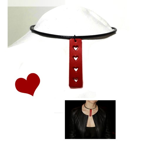 Ras de cou en cuir avec pendentif petits coeurs - collier cuir coeur