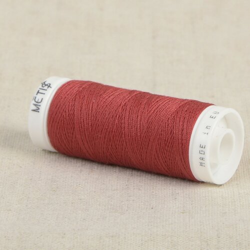 Bobine fil polyester 200m oeko tex fabriqué en europe rouge cassis