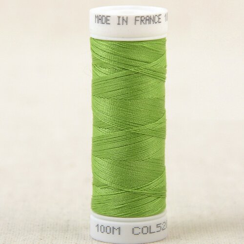 Fil à coudre polyester 100m made in france - vert prairie 520