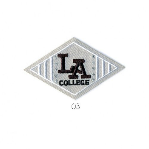 Ecusson thermocollant la college 4x6,5cm fond gris