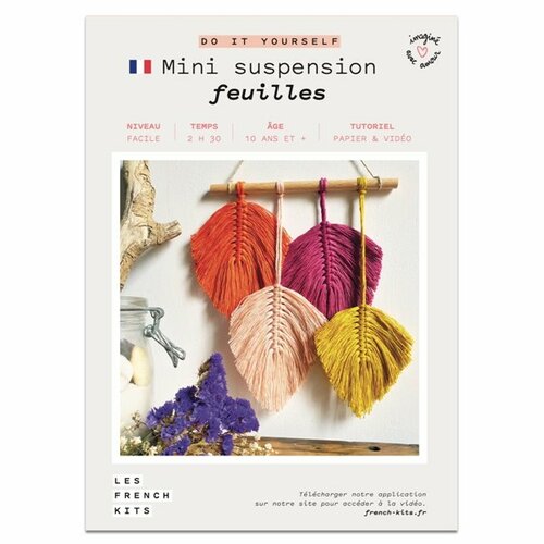 French kits diy macramé mini-suspension 4 plumes