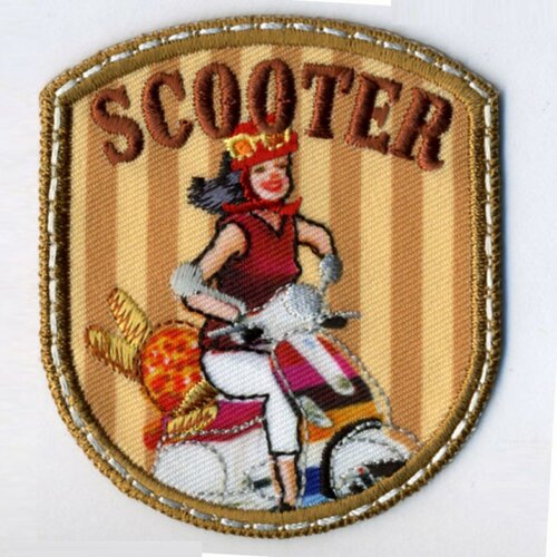 Ecusson thermocollant retro scooter 5.5cmx6cm