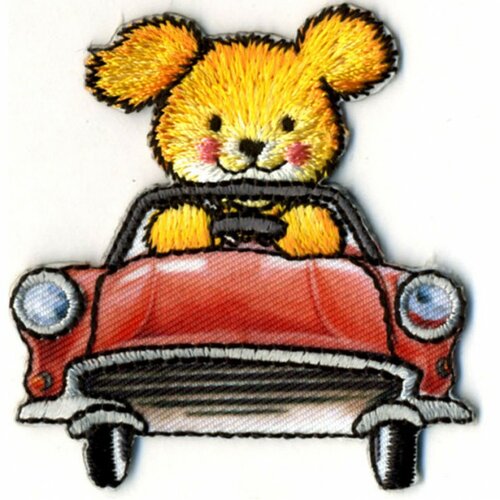 Ecusson lapin en voiture 5.5cmx6cm