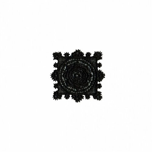 Ecusson thermocollant fleur carrée dentelle noir 3x3cm