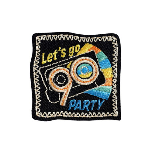 Lot de 3 écussons thermocollants let's go 90 party 4,6cm x 4,5cm