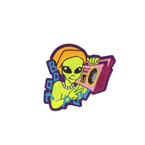Lot de 3 écussons thermocollants alien party party time 5,2cm x 4,9cm