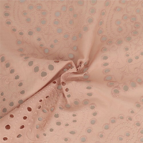 Broderie anglaise 100% coton grandes arabesques rose poudre au mètre