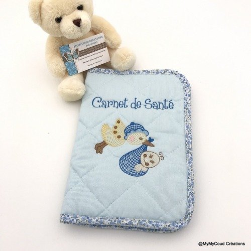 Protège carnet de santé brodé cigogne