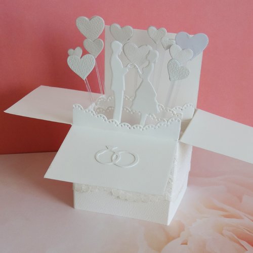 Carte de mariage pop up.