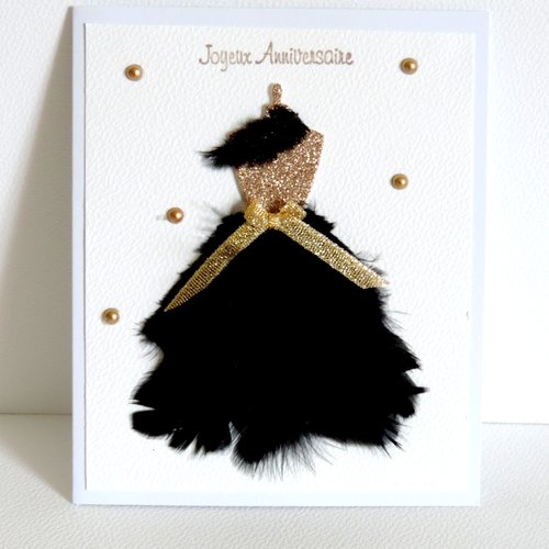 Carte anniversaire femme, robe plumes.