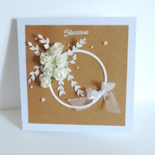 Carte de félicitations mariage, couronne de roses.