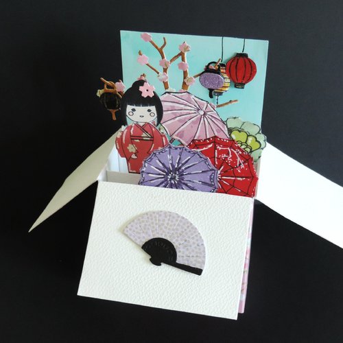 Carte anniversaire popup thème japon, kokeshi, carte femme, carte fille