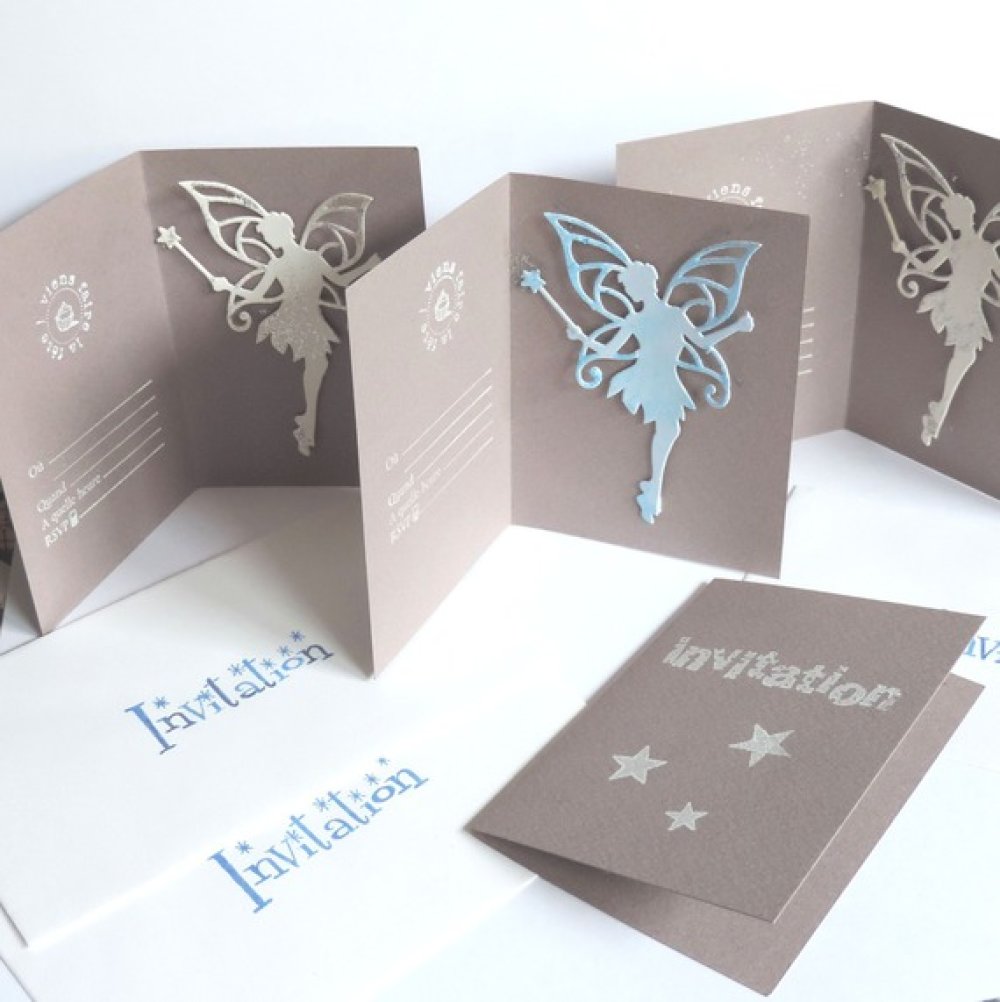 Idée carte d'invitation Anniversaire thème papillon - enfant bébé
