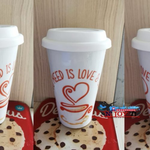 Mug de voyage - all you need is love and coffee