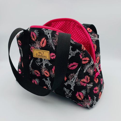 Grande trousse de toilette noire et rose "paris"