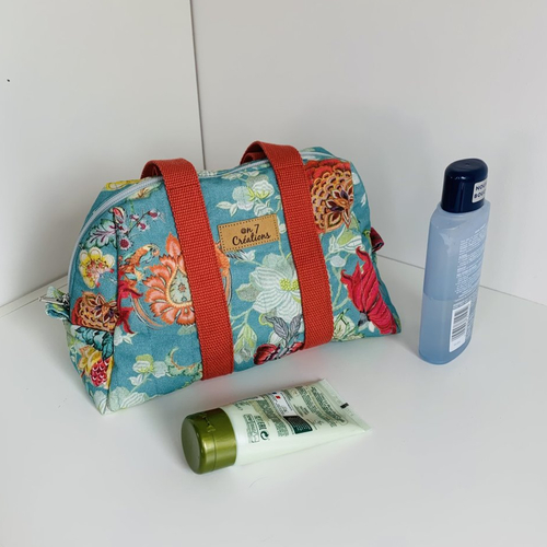 Grande trousse de toilette bleue fleurie