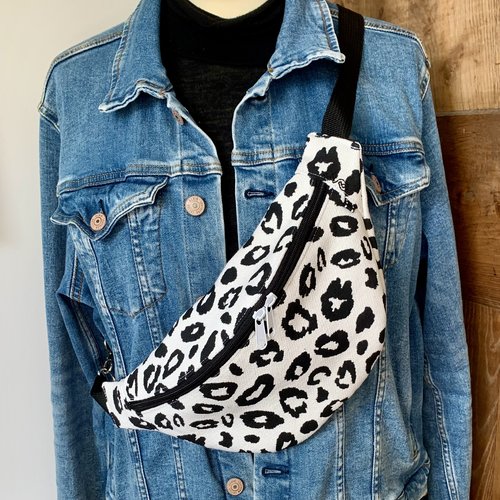 Sac banane "léopard" noir et blanc