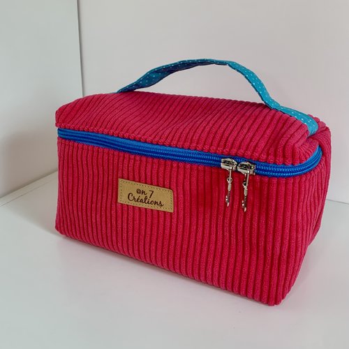 Nouveau - trousse de toilette en velours rose
