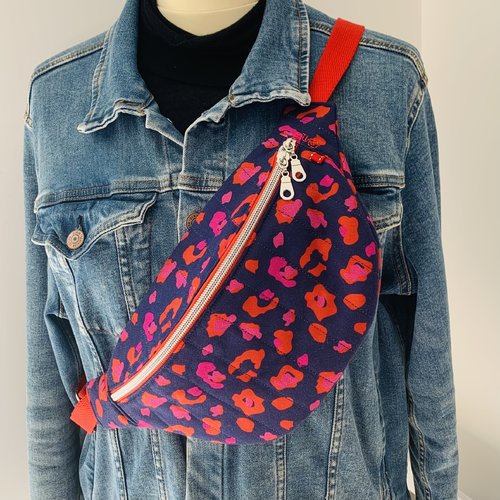 Sac banane bleu , rose et rouge