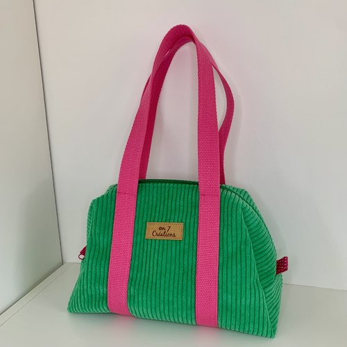 Grande trousse de toilette en velours vert