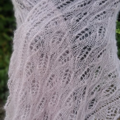 Etole soie et mohair rose poudré tricotee mains