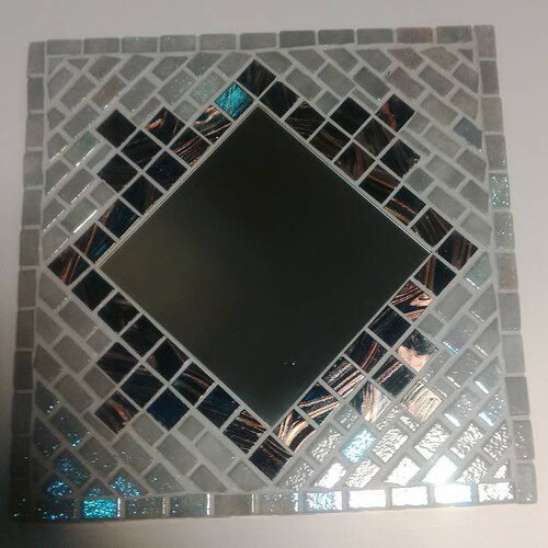 Miroir mosaïque  carrée émaux et pate de verre