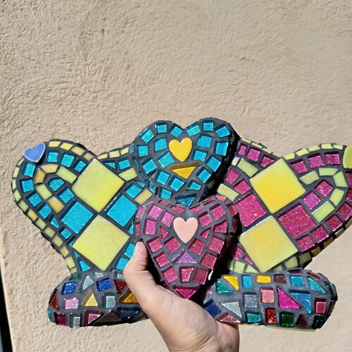 Cœur mosaïque holographique noir &amp; néon – déco pop arty faite main – pièce unique scintillante