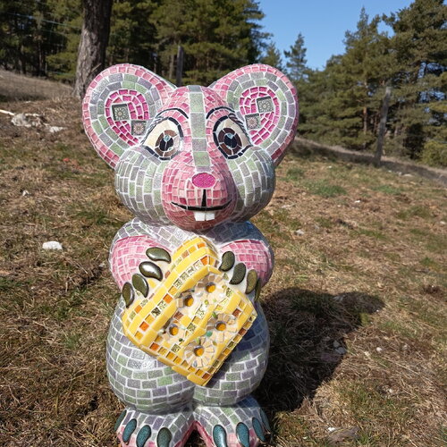 Souris en mosaïque/ sculpture en mosaïque/ sculpture extérieur /art contemporain