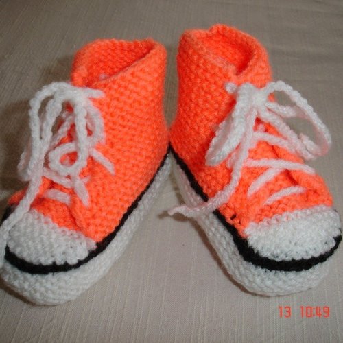 Chaussons  "basket" pour bébé