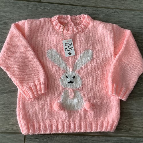 Pull «  lapin » taille 2 ans