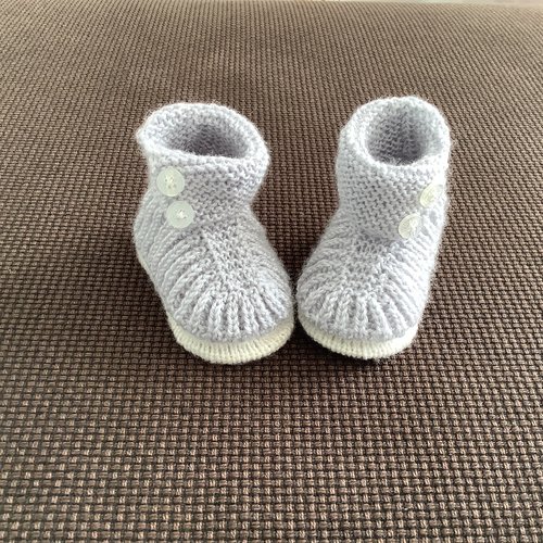 Chaussons bébé fille ou garçon.
